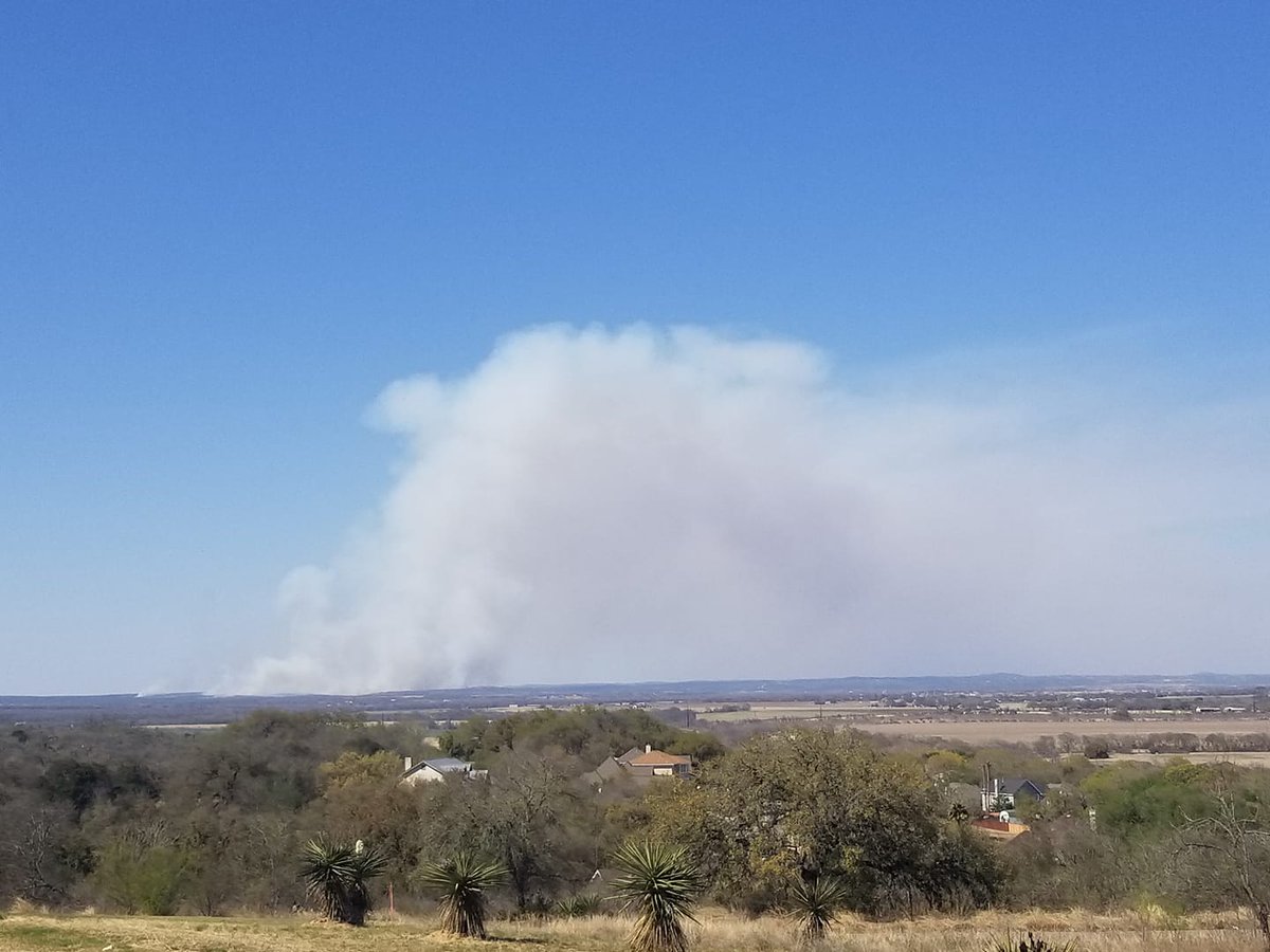 View from Castroville looking north at the Das Goats Fire (near Medina Lake).  Big smoke plume moving northeast over Boerne