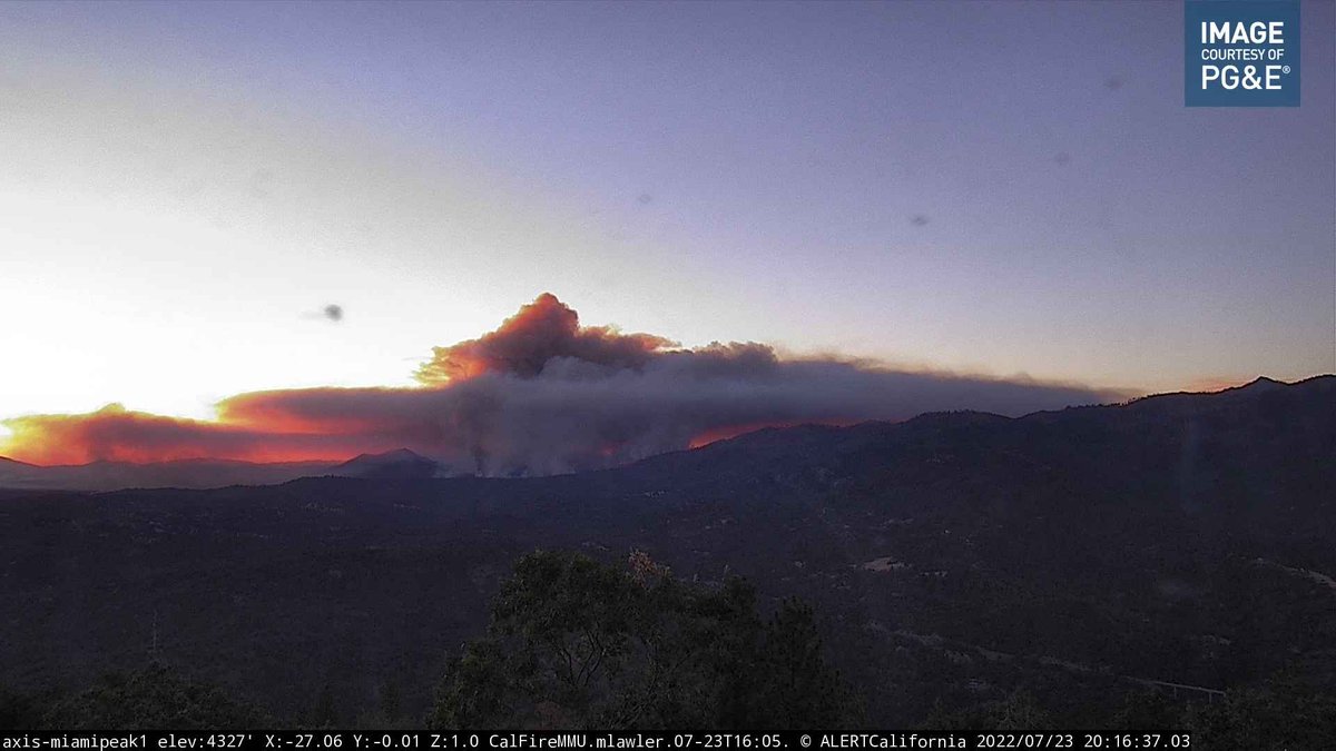 OakFire (Midpines, Mariposa Co) - Aircraft are finishing up for the night, T911 just arrived from Colorado & dropped, being released as are other tankers + copters. Still working the eastern side, nearly have retardant around the slop-over per earlier radio traffic