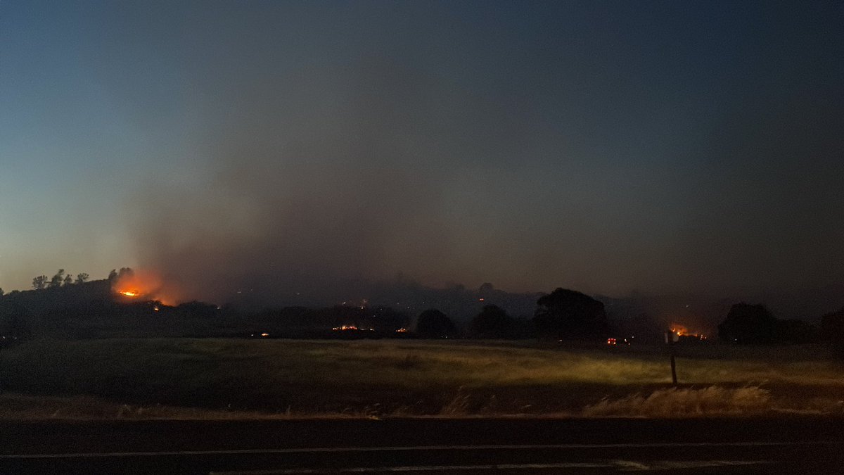 @CAL_FIRE spokesperson tells us Aero Fire has grown to 5,000 acres. No containment. Crews plan to work thru the night