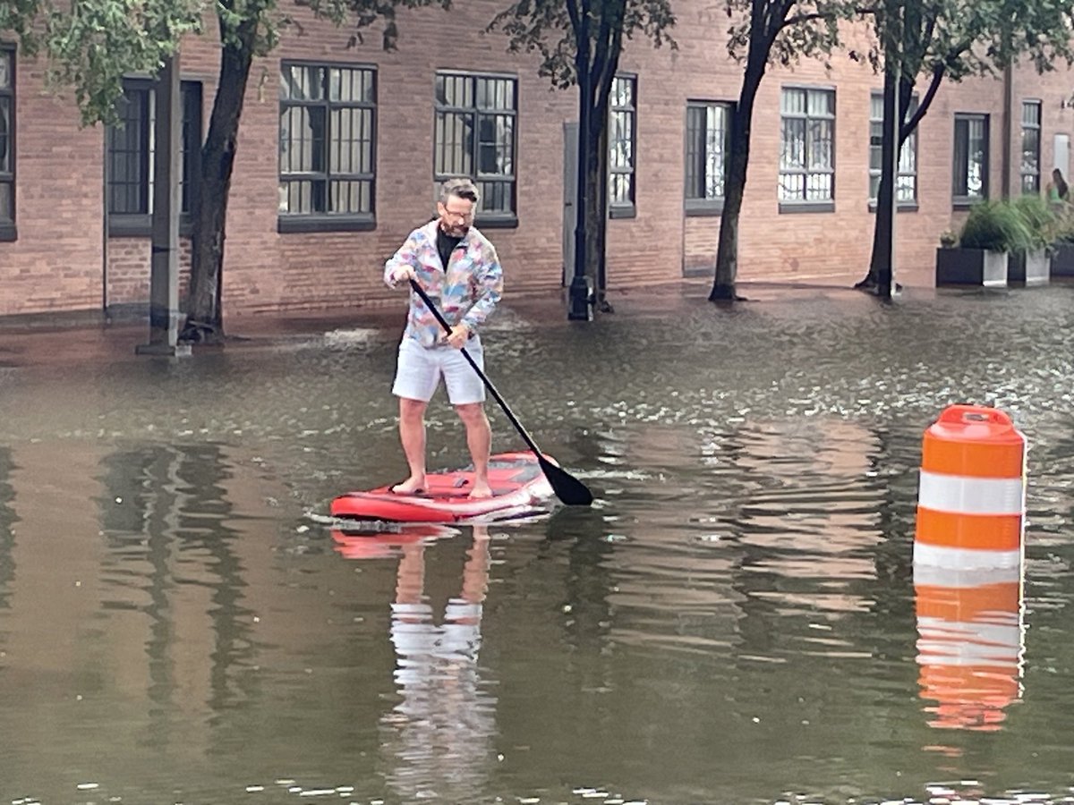 Paddle boarding Thames Street Fells Point