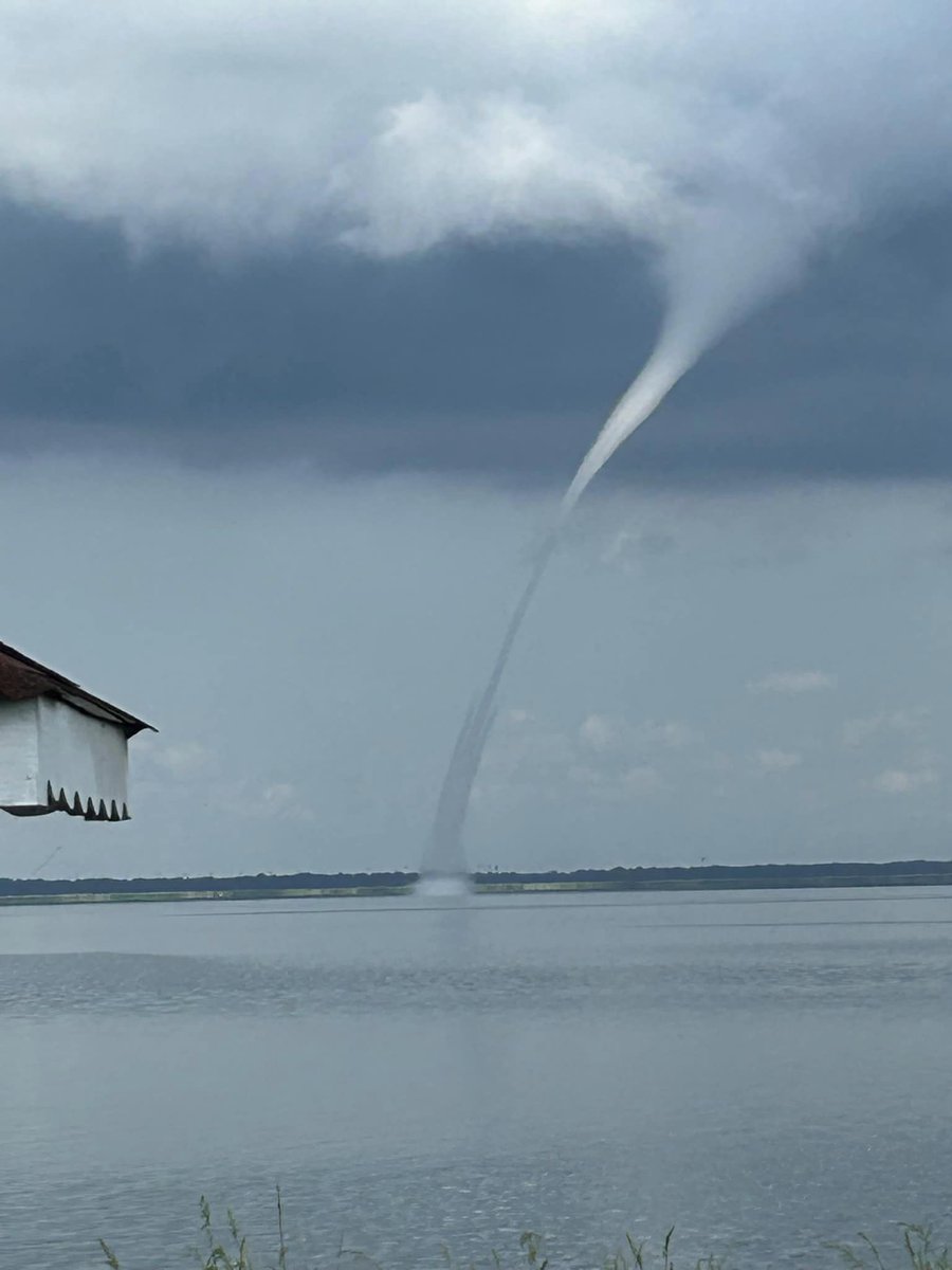 Waterspout forms over LakeJesup near Sanford.