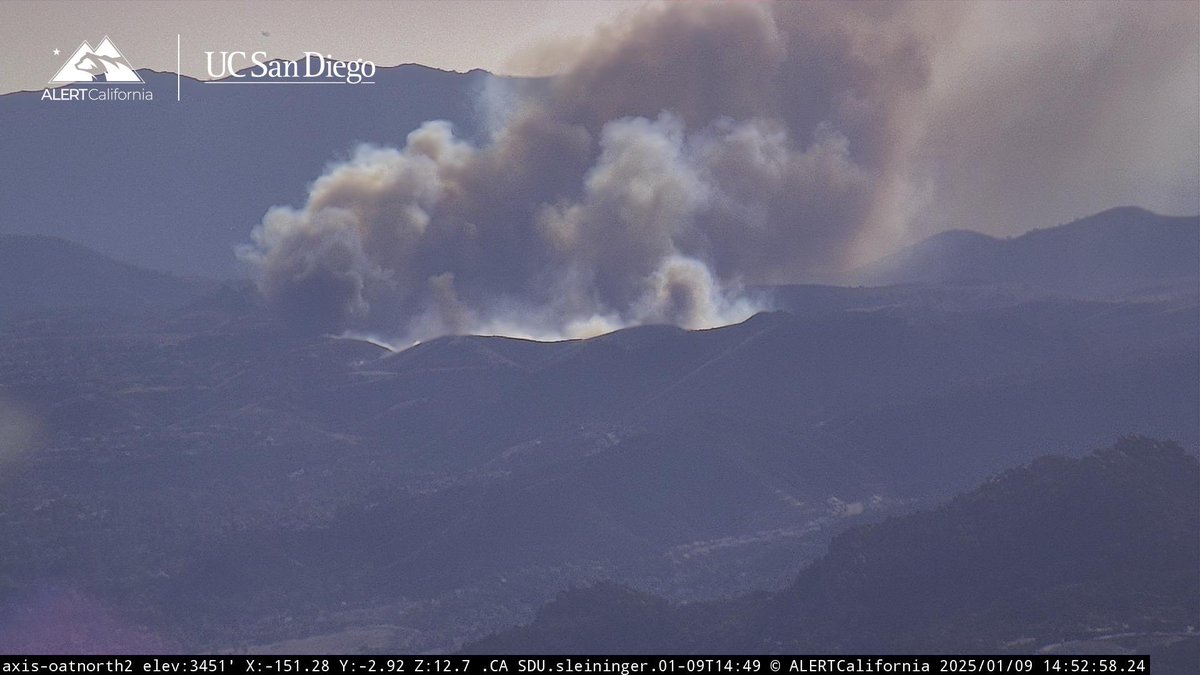 New Brush Fire Victory Boulevard/Gilmore Street, LACo/VC Line. 20 Acres