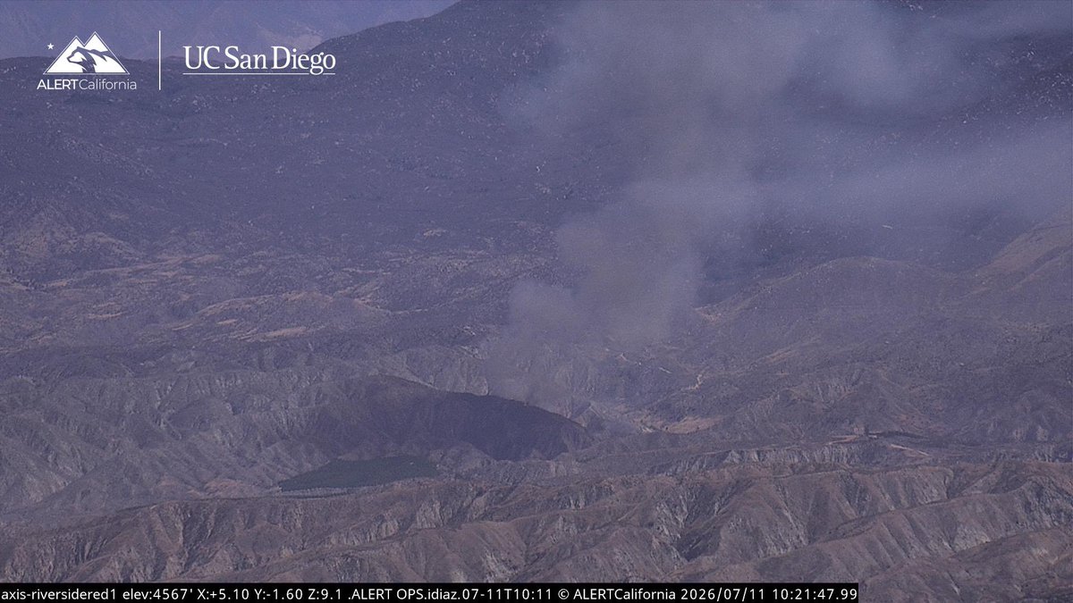 MarshallFire/BeeFire Not sure what name they said Bee and AA310 said Marshall. The Fire is 5 acres, Potential for Several Hundred Acres, burning up slope.New Brush Fire Highway 74/Bee Canyon Truck Trail, Valle Vista, Riverside County.