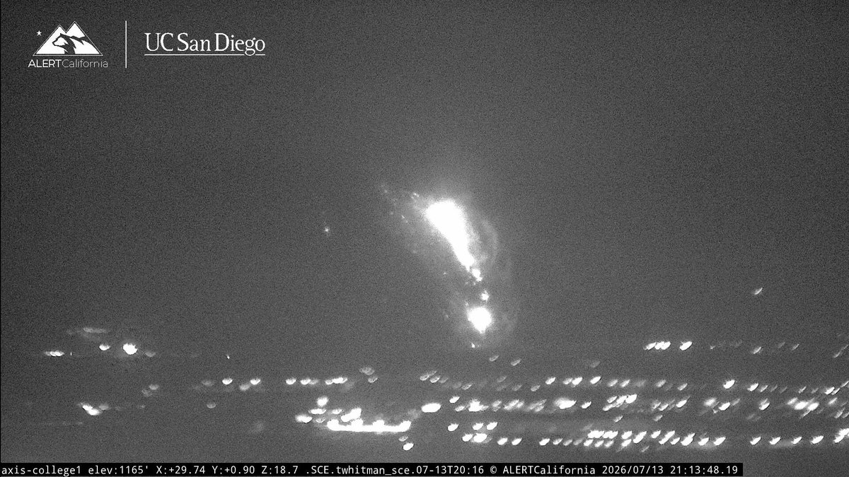 Current view of the ZebraFire the Right Flank just burned up another Drainage. Planning to Release Copters 18 and 21 and keep Helitanker 55, they'll revaluate in another hour depending on conditions if they should keep the Helitanker or Order additional Copters.
