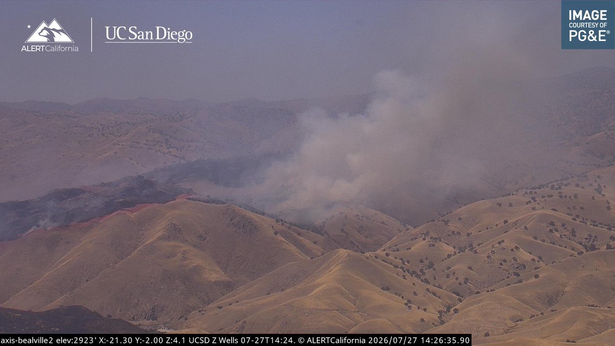 FishFire Night Ops Aircraft Assisting. Helco Copter 8AS. Helitankers 7PJ, 9PJ. The Fire is 1,800 acres, 5% Containment. Not much radio traffic when it comes to fires out here not much to report.